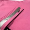 Zimní bundička pro chrta, Andora, softshell, šeříková, tmavě modrá podšívka, detail zapínání, MůjChrt.cz