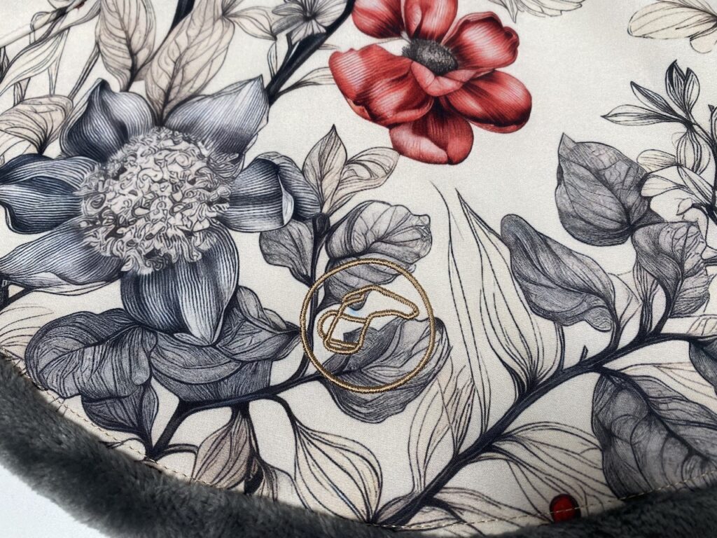 Nové logo na zimní bundě Andora DeLUX